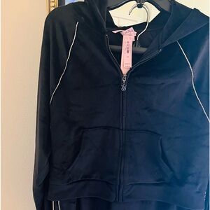 Victoria’s Secret pants and Hoodie S/xtra small